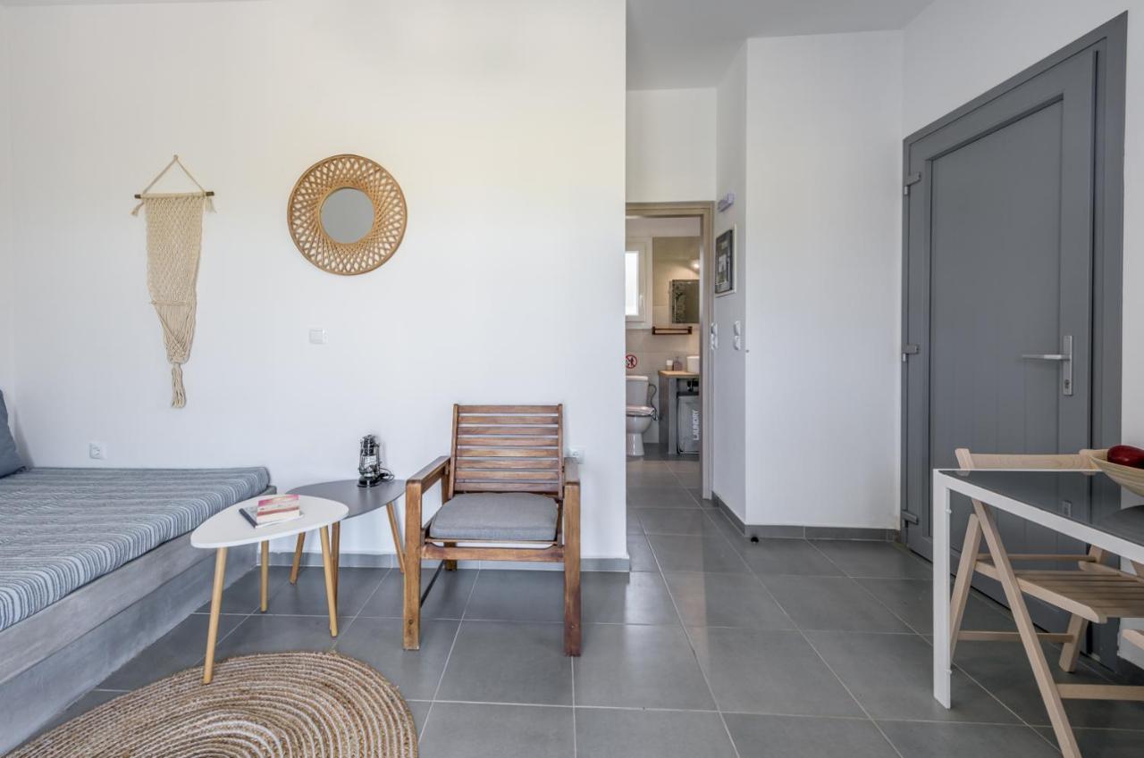 Milos Swell Suites I Pollonia Exterior photo